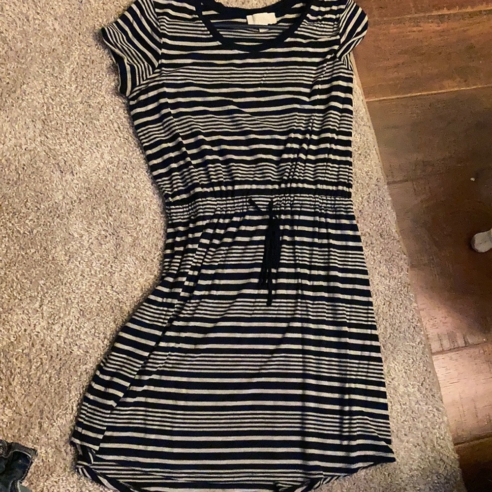 Olive & Ao dress